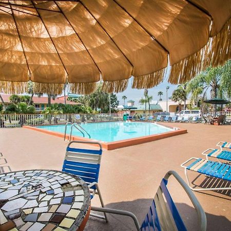Quality Inn & Suites Eastgate Kissimmee Exteriér fotografie