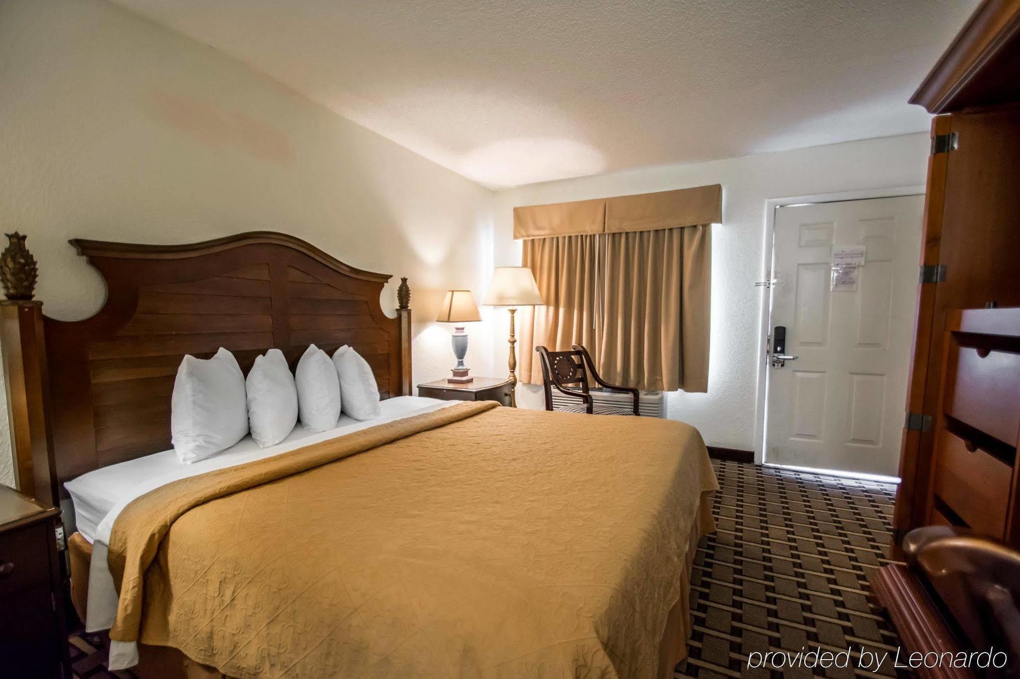 Quality Inn & Suites Eastgate Kissimmee Exteriér fotografie