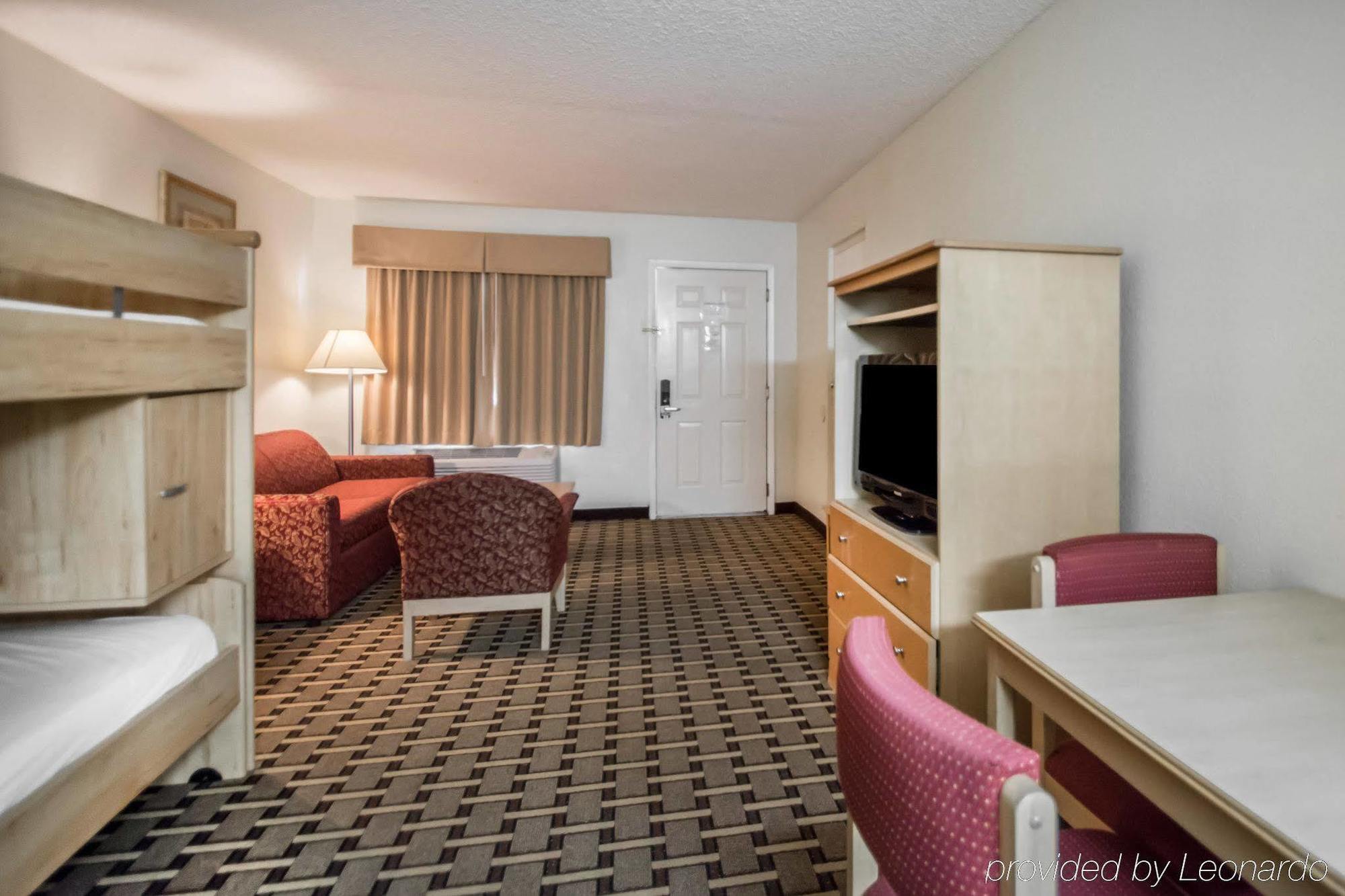 Quality Inn & Suites Eastgate Kissimmee Exteriér fotografie