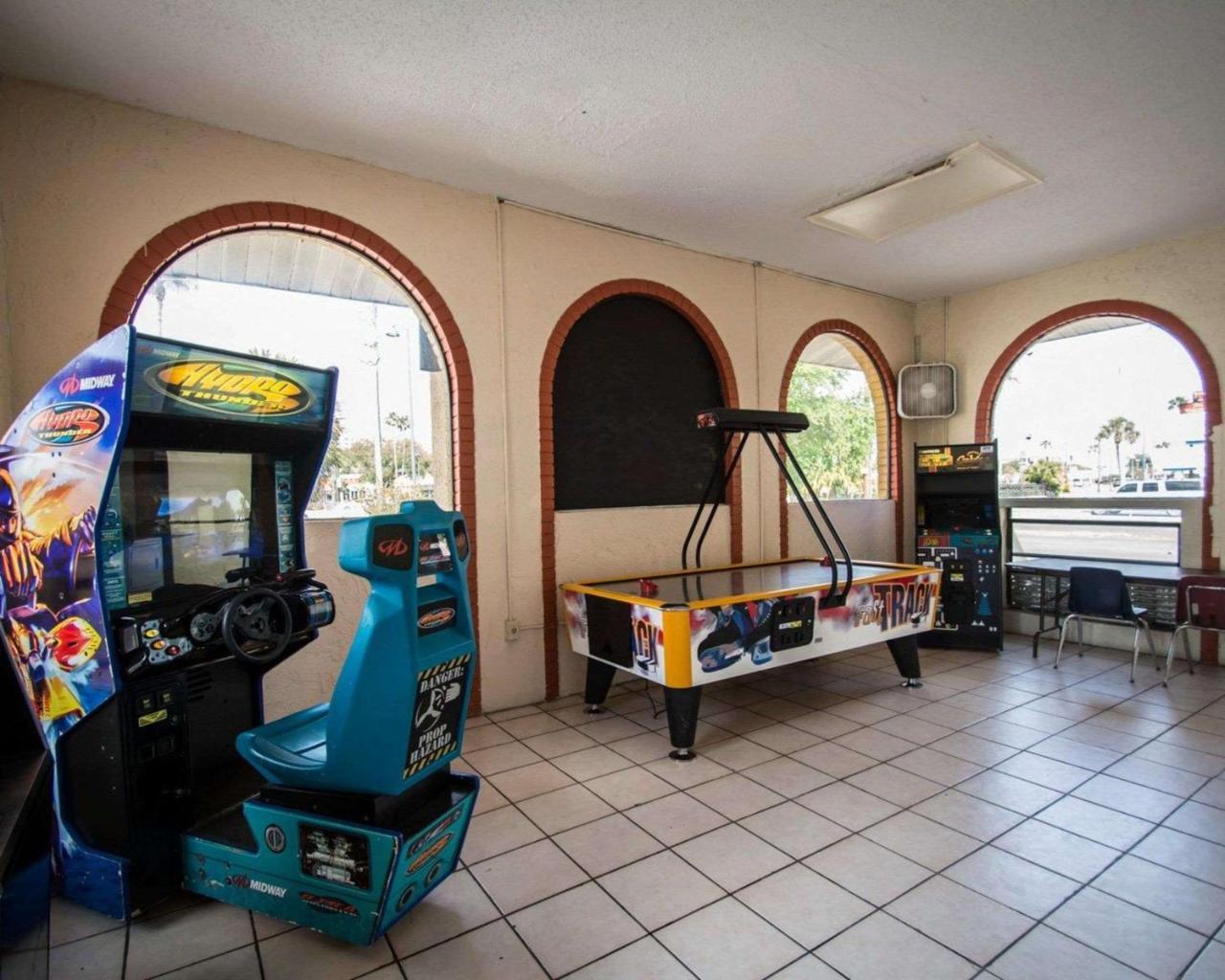 Quality Inn & Suites Eastgate Kissimmee Exteriér fotografie